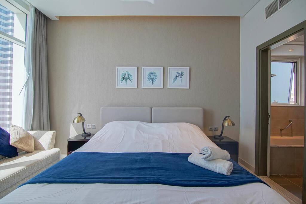 Luxury Hotel Apartment With A Canal View Dubai Luaran gambar