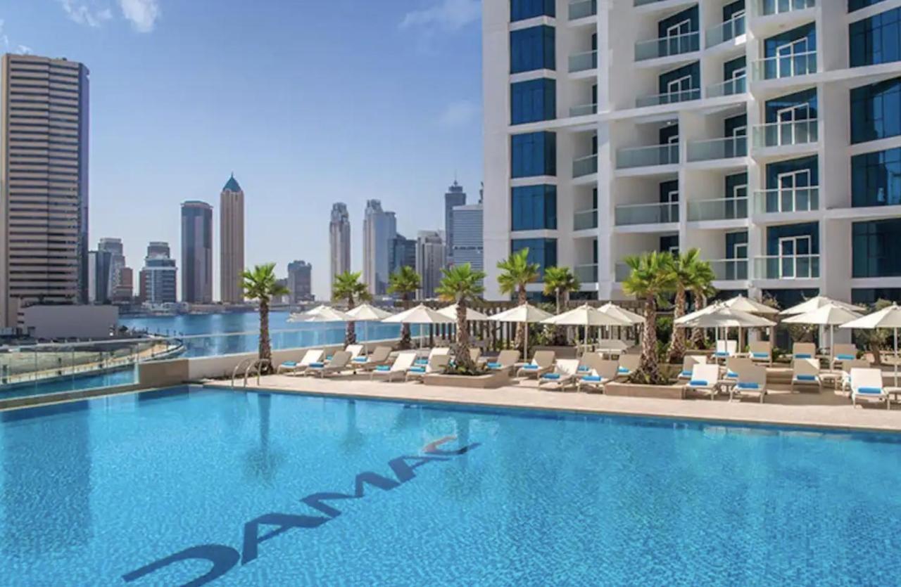 Luxury Hotel Apartment With A Canal View Dubai Luaran gambar